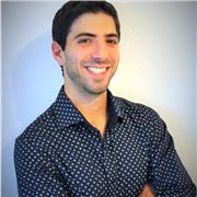 Fließendes amerikanisches Englisch. Unterrichten Sie mit Unterrichtserfahrung